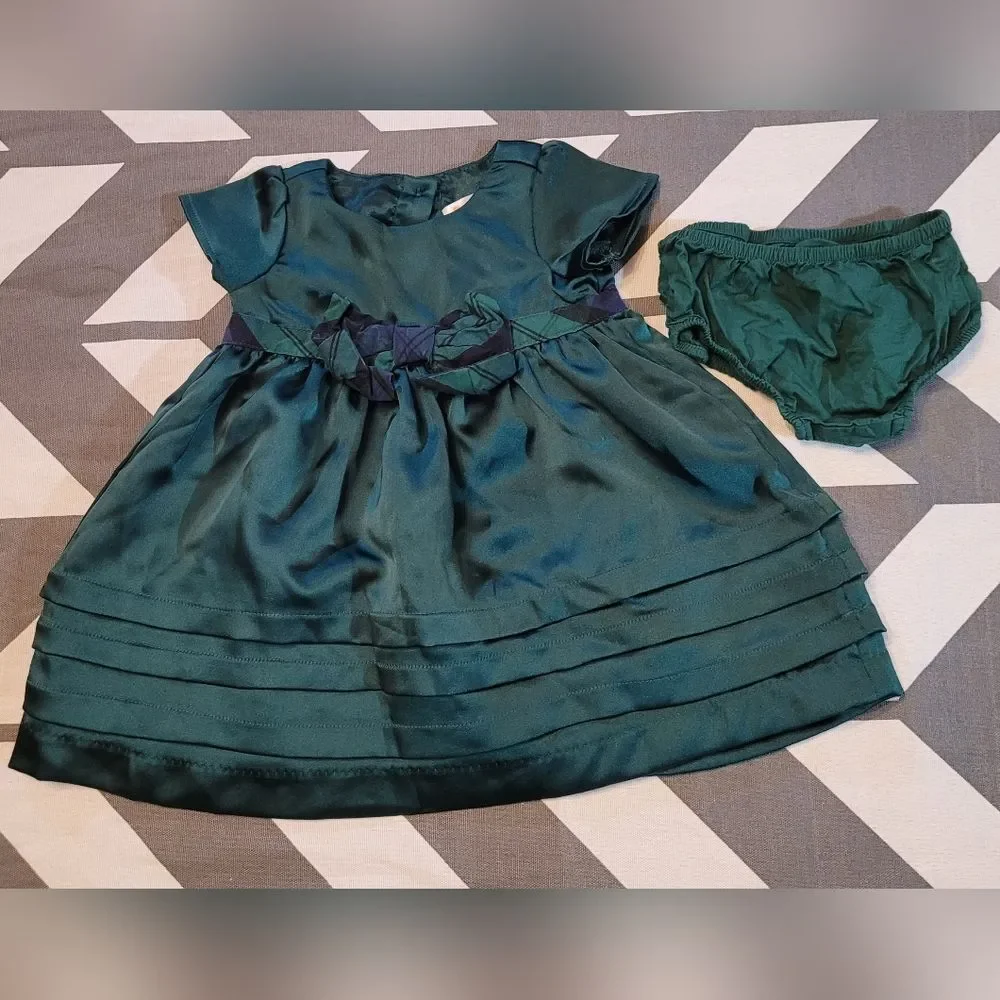 Gymboree size 3-6 months Plaid Bow Pintuck Dress - Nutcracker - Green